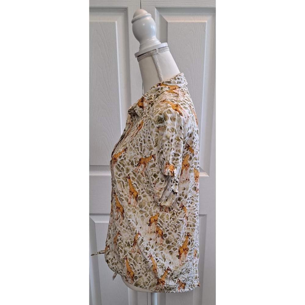 Large Giraffe Shirt By Jane And Delancey Button Down Tie Front Short Sleeve - Picture 5 of 7